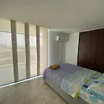 Apartamento Frente A Playas Cerca Del Aeropuerto Y Centro Historico