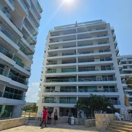 Apartamento Frente A Playas Cerca Del Aeropuerto Y Centro Historico